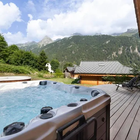 Repos Du Loup - 4ch 4sdb Jacuzzi Bainnordique Chamonix
