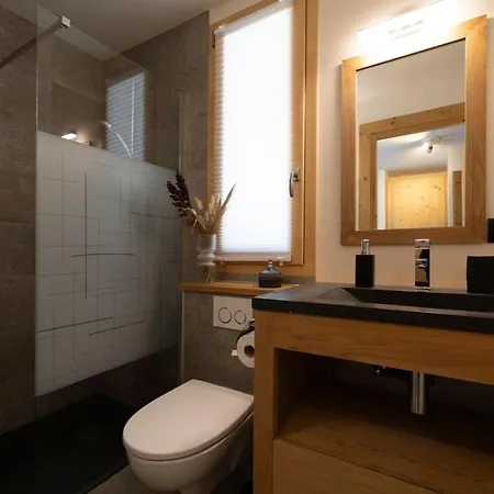 Chalet Repos Du Loup - 4ch 4sdb Jacuzzi Bainnordique