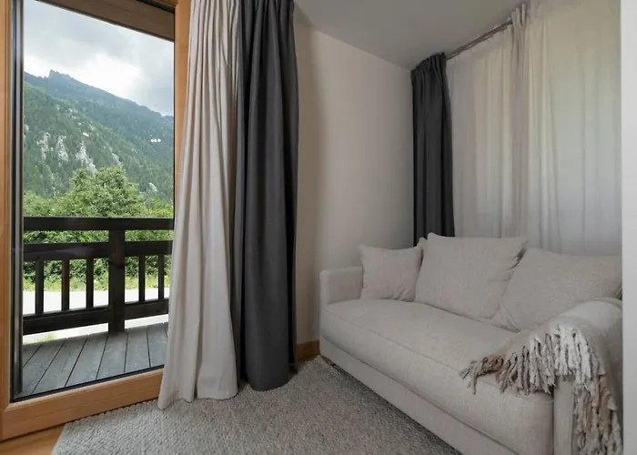 Repos Du Loup - 4ch 4sdb Jacuzzi Bainnordique Chamonix